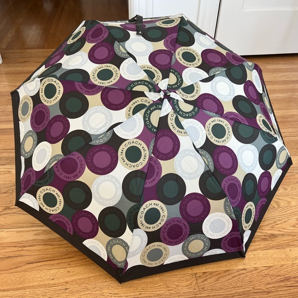 Coach Umbrella - Picture 1 of 8